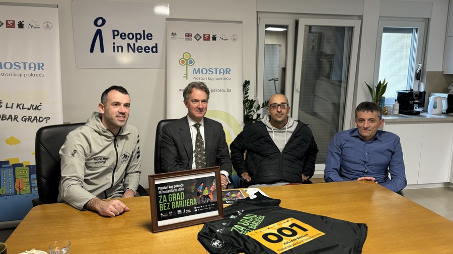 Kinezis i Udruga Marko Ravlić sa Nj.E. Ambasador Julian Reilly