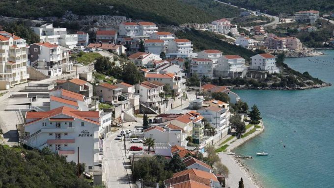 Neum