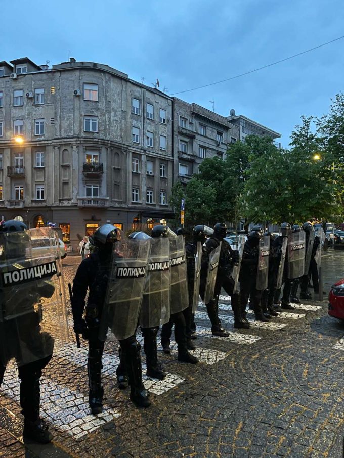 policija