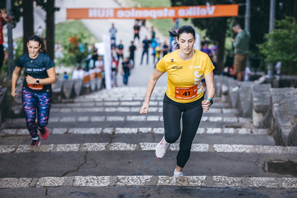 Utrka velikim stepenicama