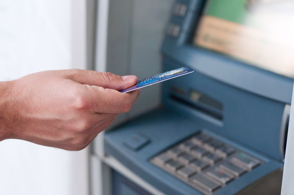 Banke u BiH povećale limite: Evo koliko sada možete plaćati karticom bez PIN-a Banke u BiH povećale limite: Evo koliko sada možete plaćati karticom bez PIN-a