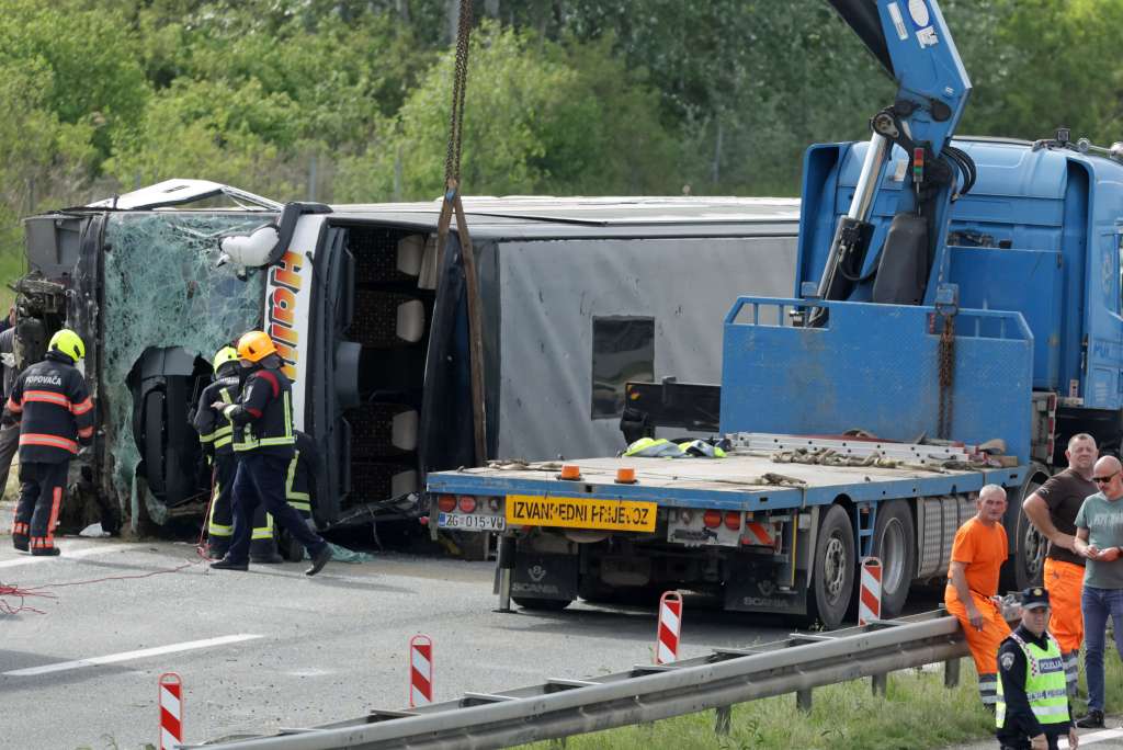 Prometna nesreća / Foto: Fena/Hina