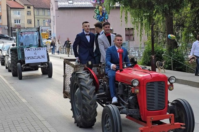 Maturanti u Kiseljaku