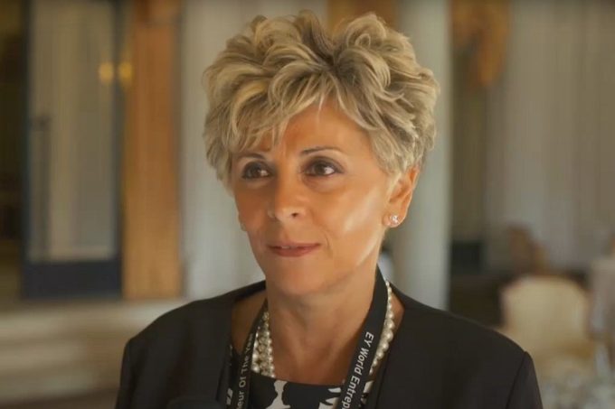 Ubavka Mitić/Rebecca MacDonald