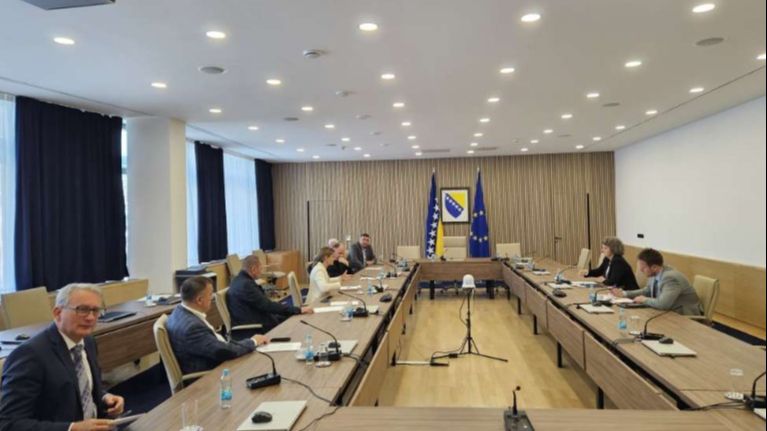 sastanak u Parlamentu