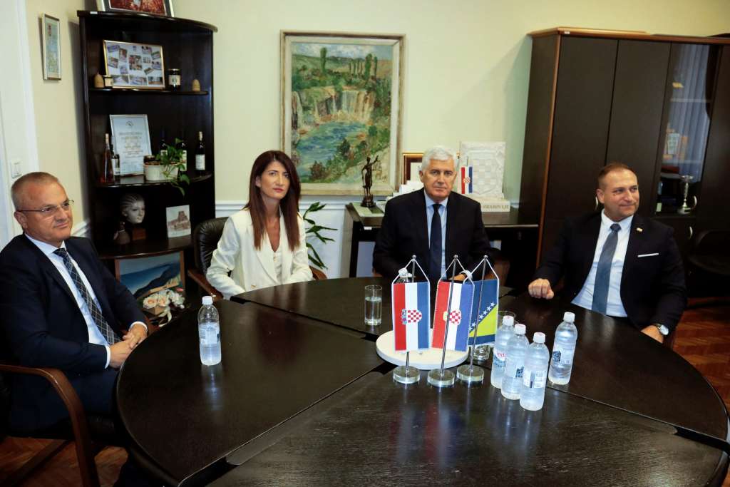 Čović i Vlajčić razgovarali o projektima u poljoprivredi i europskoj perspektivi BiH