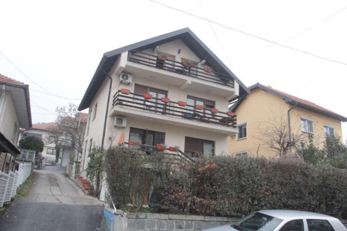 pretresi u tuzli