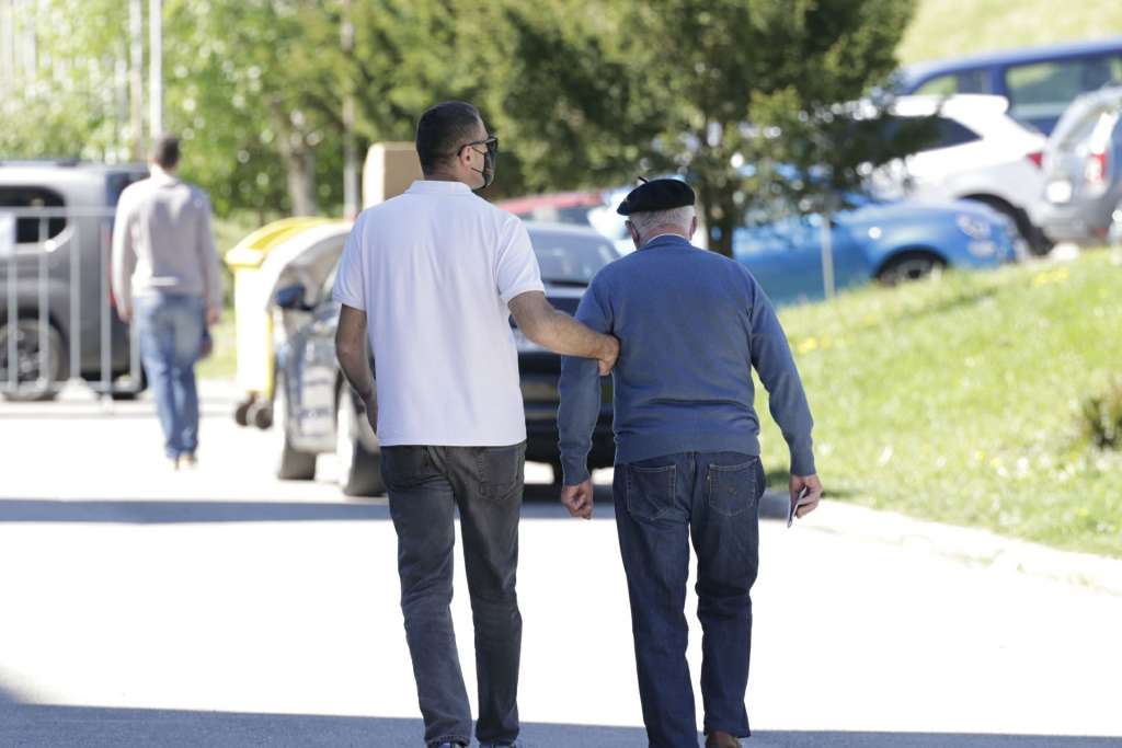 Umirovljenici / Foto: Fena