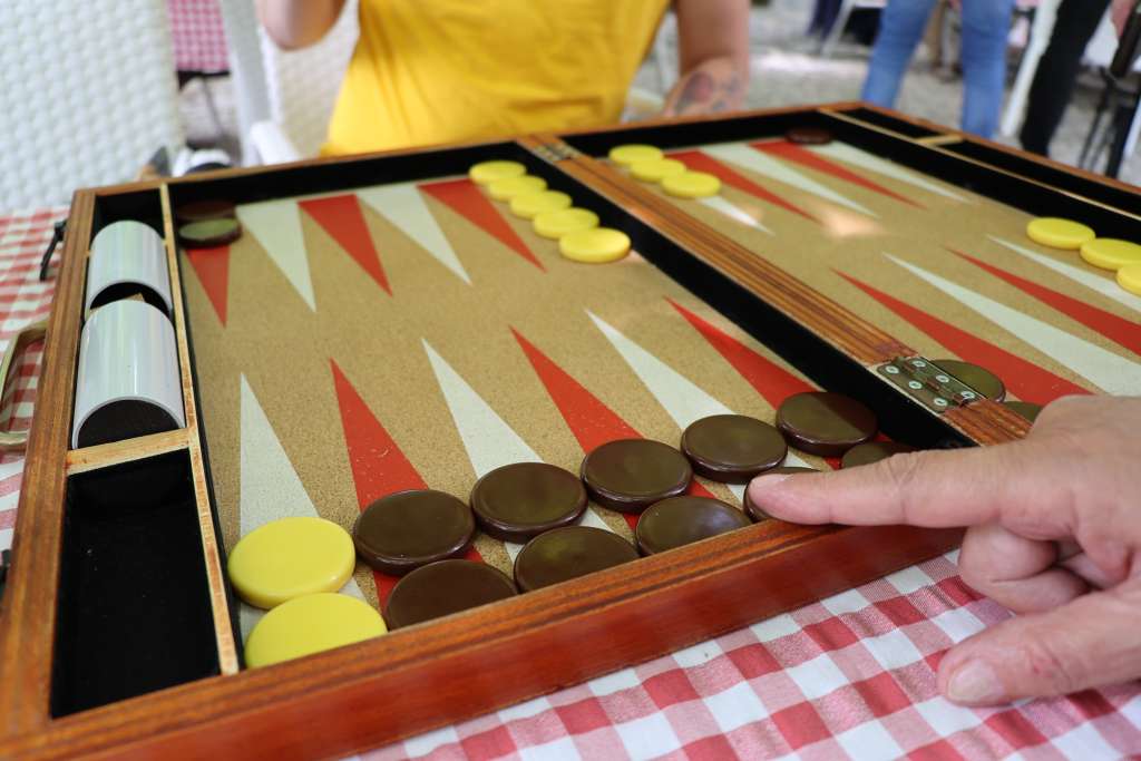 tavla backgammon