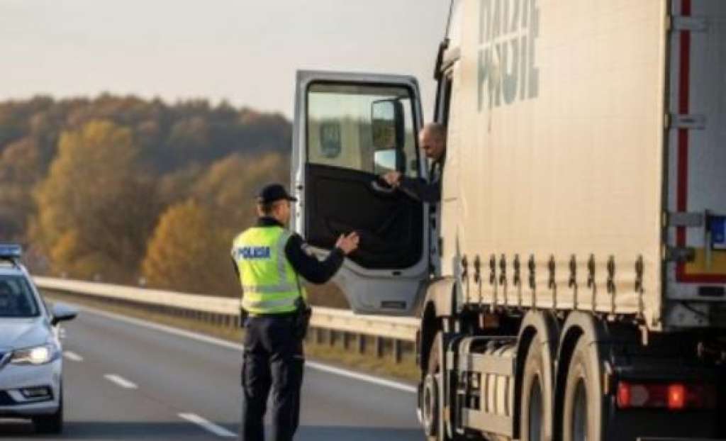 policija kamion