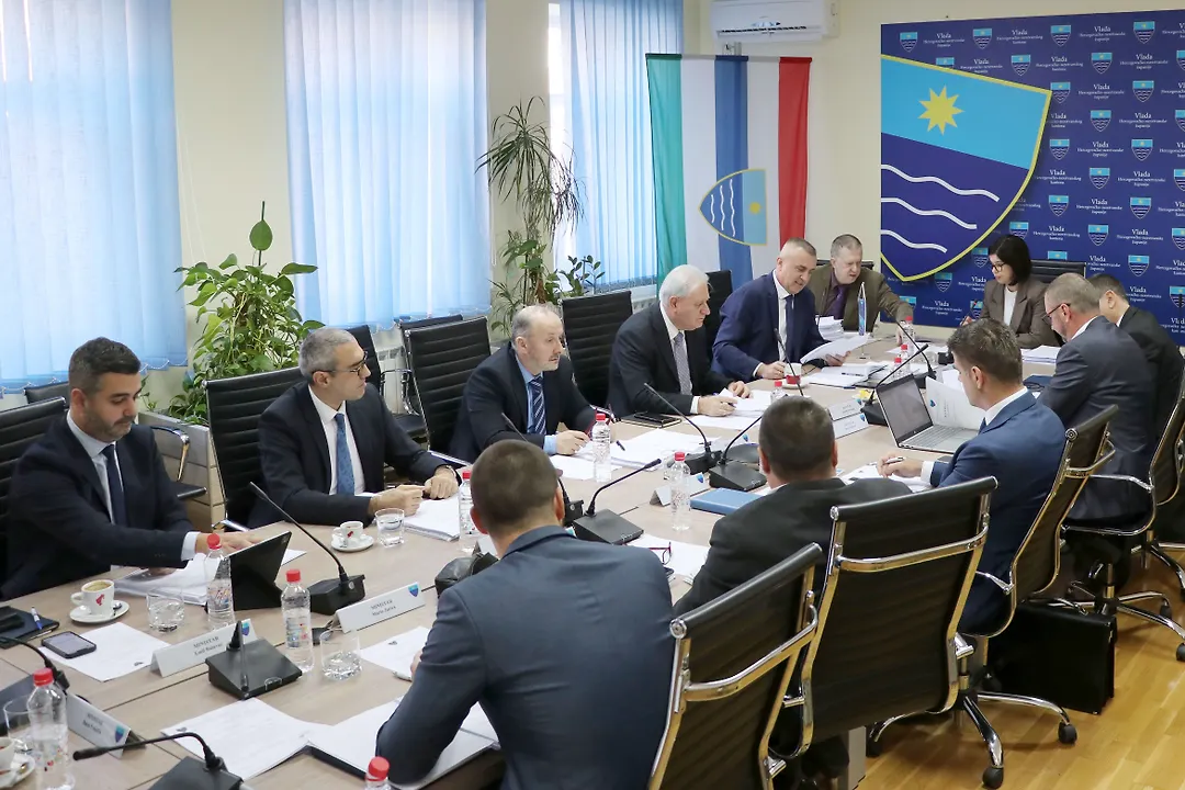 Vlada HNŽ-a raspodijelila sredstva: Od potpora medijima i sportu do sredstava za fakultete i mlade