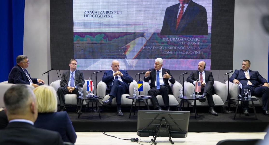 Projekt budućnosti: Južna plinska interkonekcija kao odgovor na energetske i razvojne izazove BiH Projekt budućnosti: Južna plinska interkonekcija kao odgovor na energetske i razvojne izazove BiH