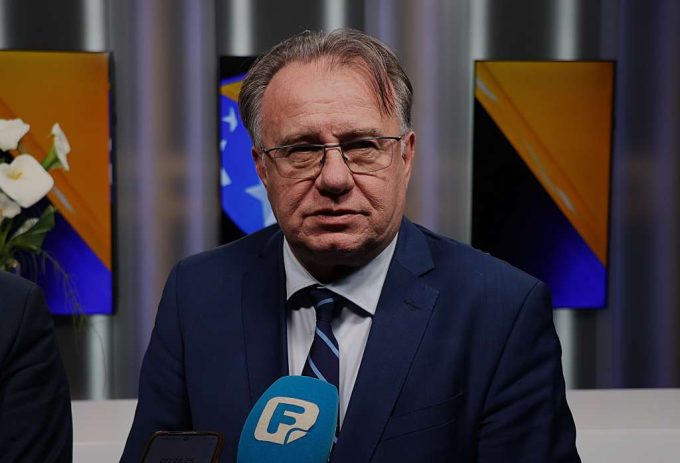 nermin nikšić