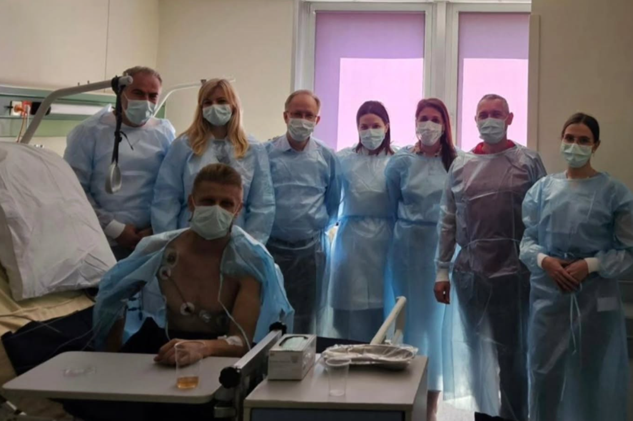 Mostar: Prva transplantacija bubrega, otac spasio sina pjevača