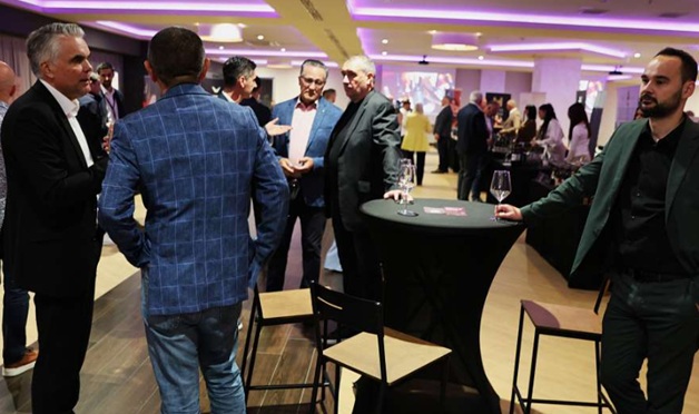 Herzegowine Festival u Mostaru okupio više od 60 izlagača i 250 vinskih etiketa