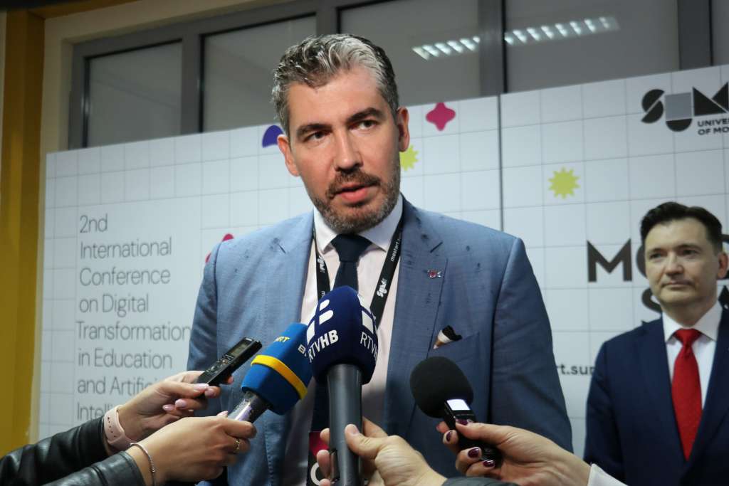 Tomislav Volarić o .ba domeni: Napredak vidljiv, brendiranje ključno Tomislav Volarić o .ba domeni: Napredak vidljiv, brendiranje ključno