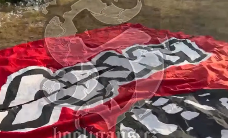 Nove tenzije među navijačkim skupinama u Mostaru: Ultrasi oduzeli transparente Red Armyju Nove tenzije među navijačkim skupinama u Mostaru: Ultrasi oduzeli transparente Red Armyju