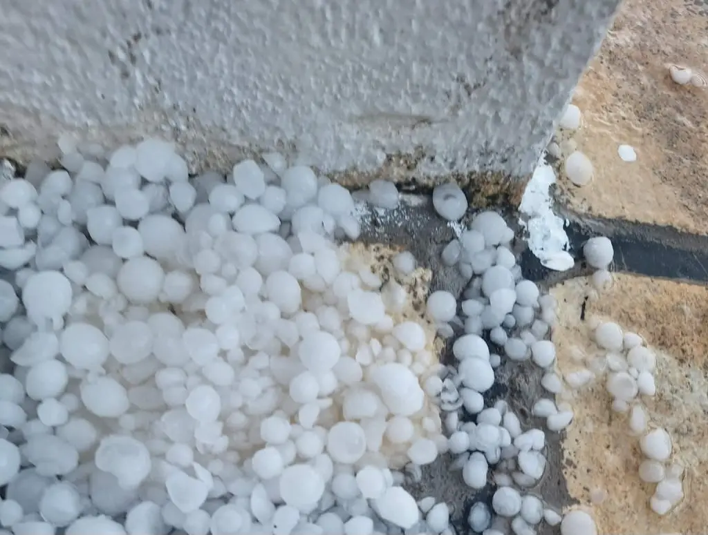 Nevrijeme u Grudama: Veći dio općine zahvatila jaka tuča Nevrijeme u Grudama: Veći dio općine zahvatila jaka tuča
