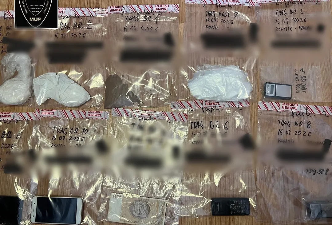 Akcija MUP-a HNŽ-a u Mostaru: Zaplijenjeni heroin, amfetamin i novac Akcija MUP-a HNŽ-a u Mostaru: Zaplijenjeni heroin, amfetamin i novac
