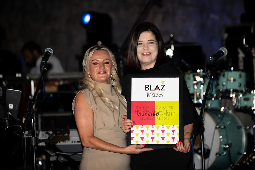 Krišto i Buhač na Diplomatskoj berbi grožđa u Međugorju Krišto i Buhač na Diplomatskoj berbi grožđa u Međugorju