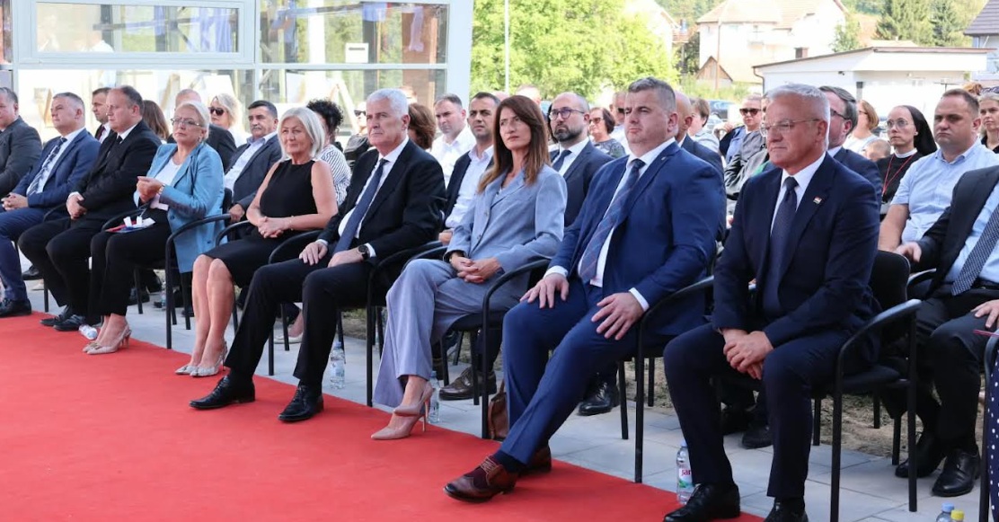 novi travnik
