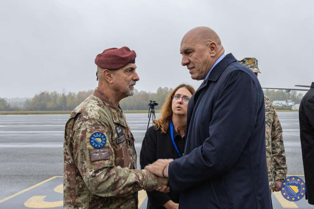 Talijanski ministar obrane u BiH: Posjet ozlijeđenima nakon pada helikoptera Talijanski ministar obrane u BiH: Posjet ozlijeđenima nakon pada helikoptera