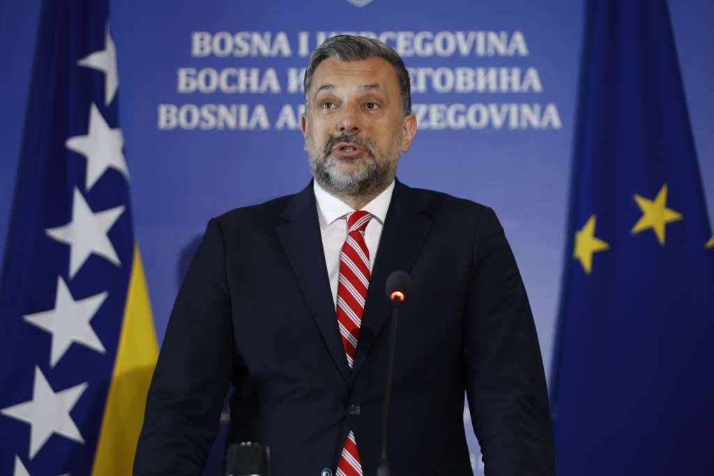 Konaković pobjednicima: Vlast odmah! EU put BiH je imperativ Konaković pobjednicima: Vlast odmah! EU put BiH je imperativ