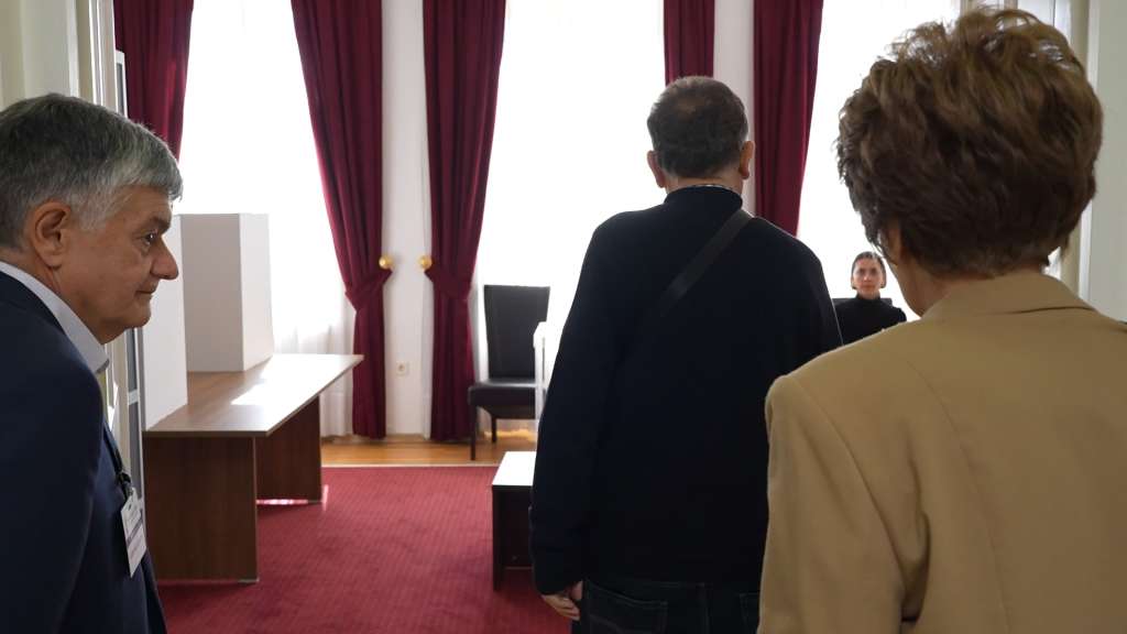 Mostar: Srpska dijaspora glasala za bolju Srbiju Mostar: Srpska dijaspora glasala za bolju Srbiju