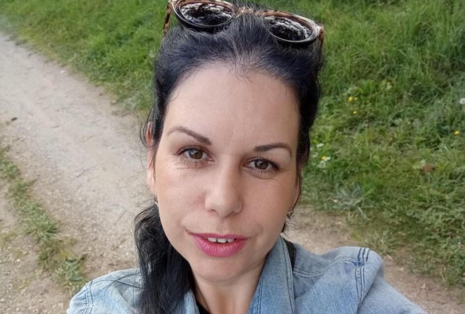 Maida otkrila rak dojke dok je dojila kćer, sada treba našu pomoć kako bi pobijedila bolest Maida otkrila rak dojke dok je dojila kćer, sada treba našu pomoć kako bi pobijedila bolest