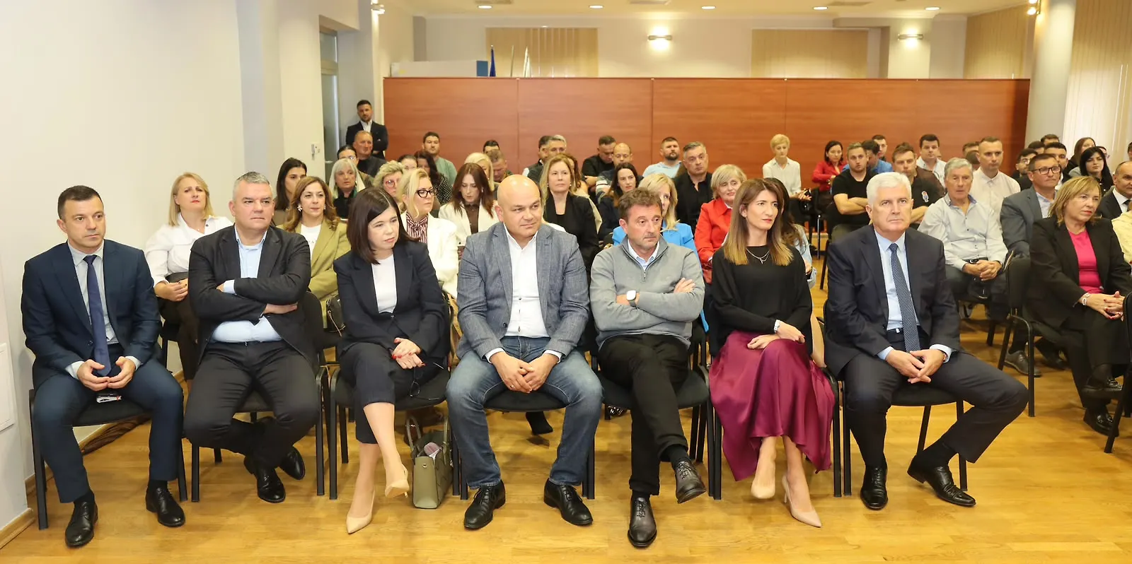 Mostar u fokusu HDZ-a: Stabilnost ključna za razvoj i projekte Mostar u fokusu HDZ-a: Stabilnost ključna za razvoj i projekte